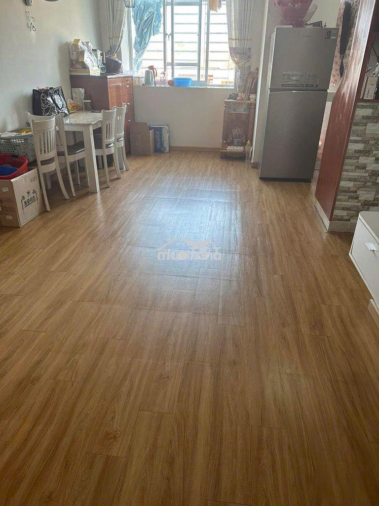 Bán căn hộ phú lợi, có thang máy, full nội thất, 2pn 1wc, sổ hồng sẵn