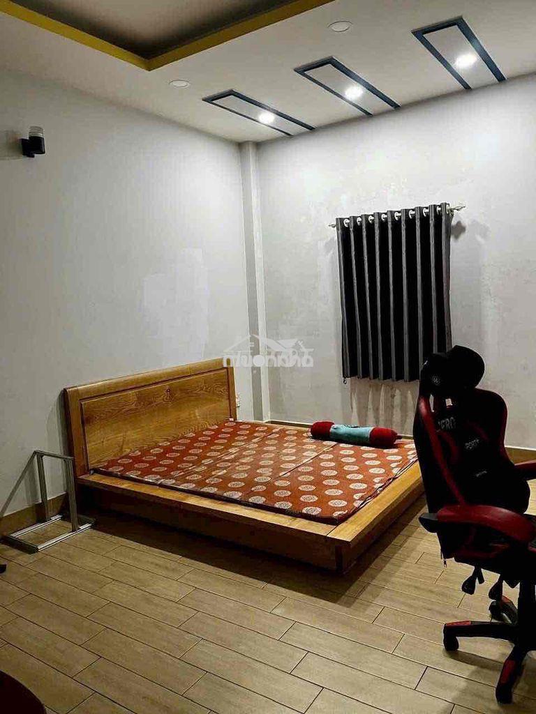 Nhà mới _nội thất cơ bản _2 lầu_ngay chung cư picity - 3