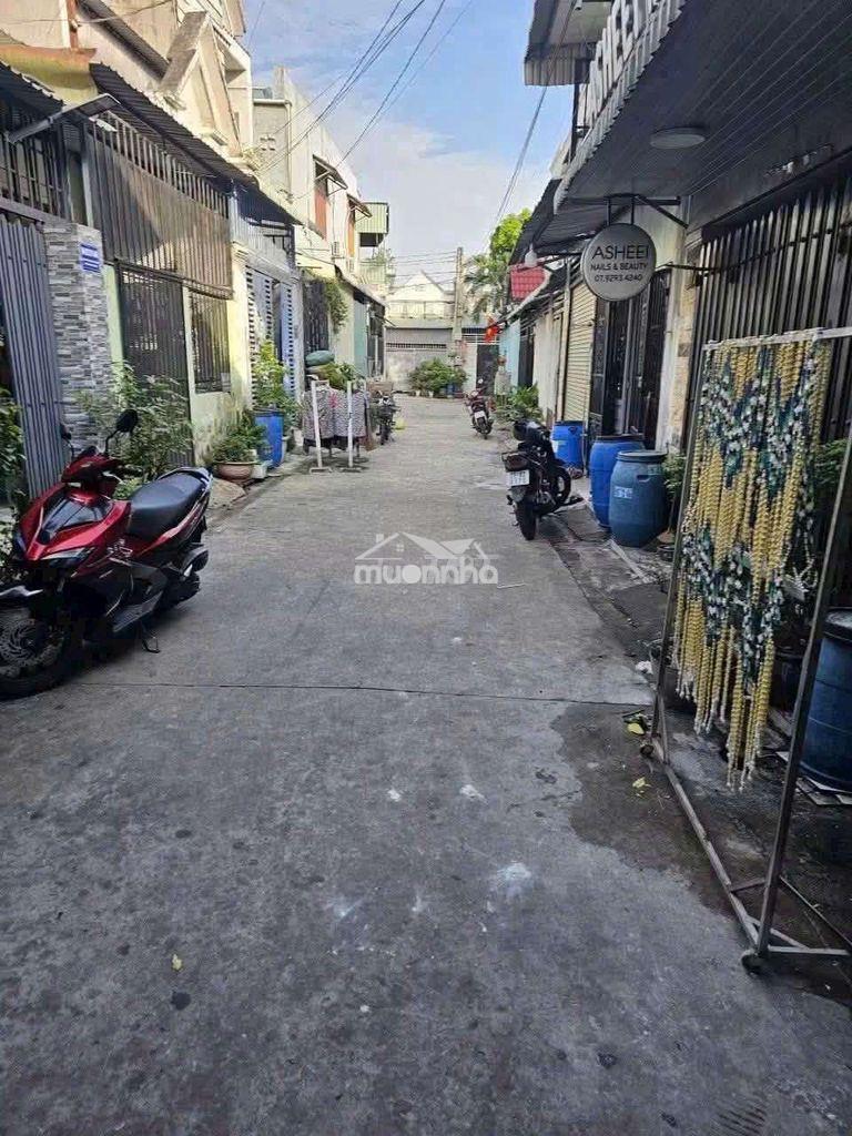 Nhà 2 tầng hxh nguyễn thị minh khai 61m2 3pn thổ cư 100% giá 2.7 tỷ