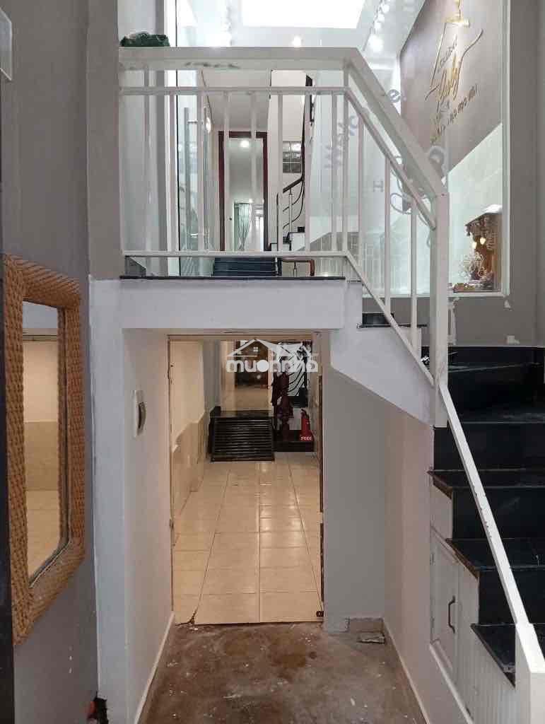 Nhà 3 phòng ngủ 3x16 lê thị riêng. cho làm homestay - Ảnh 2