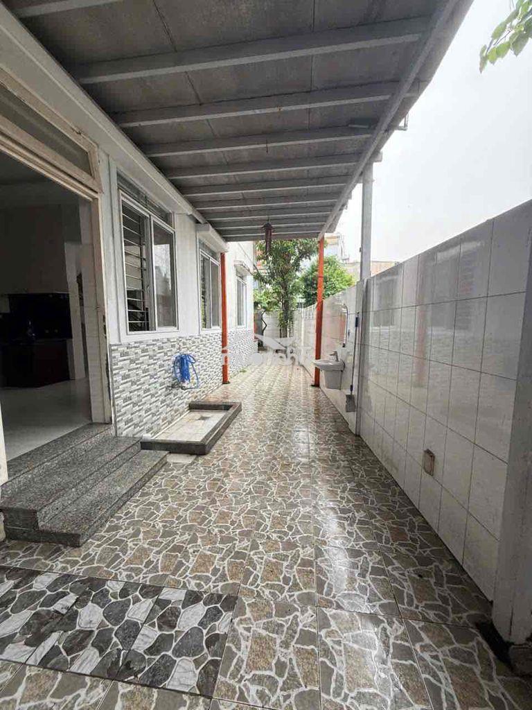 Nhà diện tích rộng - gần ngã 4 thủ đức - 3pn - lê văn việt q9 - Ảnh 2
