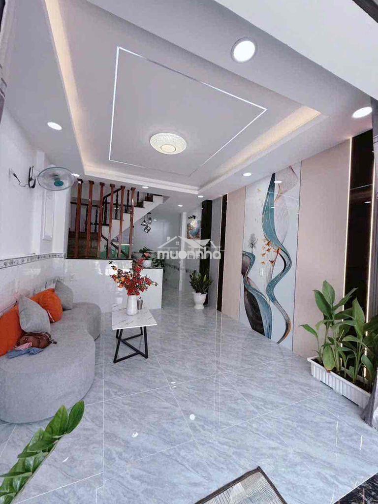 Chính chủ cần bán nhà đẹp 3 lầu 4pn đúc cứng cáp