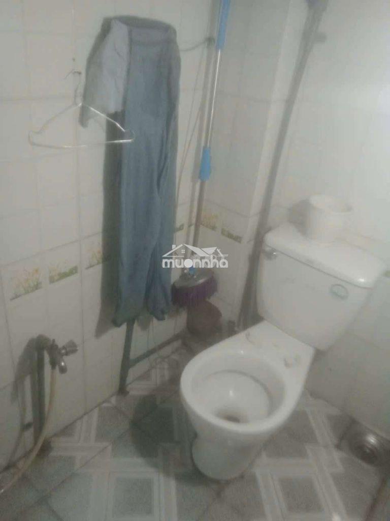 Nhà nguyên căn diện nước giá nhà nước, gần sát đường lớn, rtiền ích - Ảnh 3