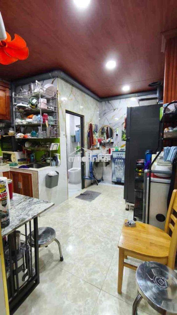 Hương lộ 2, bình tân - 70m2 2 tầng 5pn - chào 4.5 tỷ - 3