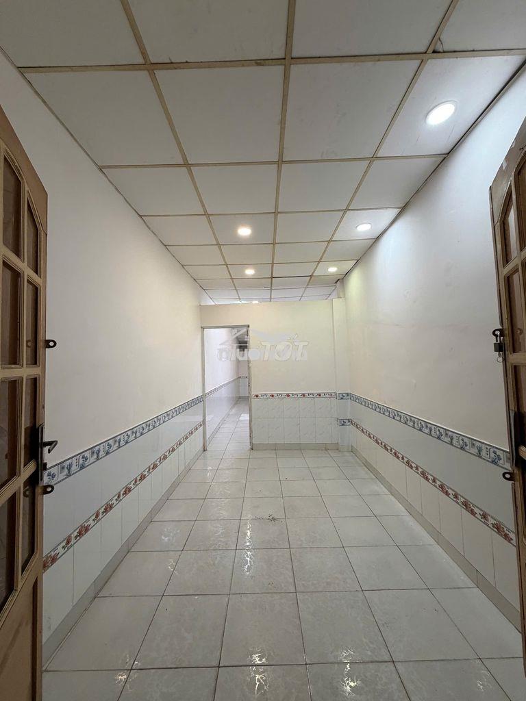 Cho thuê nhà nguyên căn đường hậu giang, quận 6