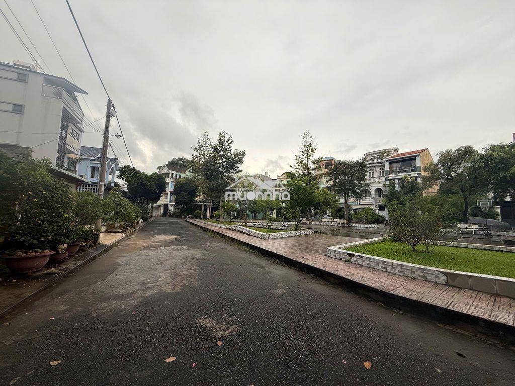 Biệt thự góc 3 mt himlam (939m2 thỗ cư) - p.thủ đức - hcm - Ảnh 2