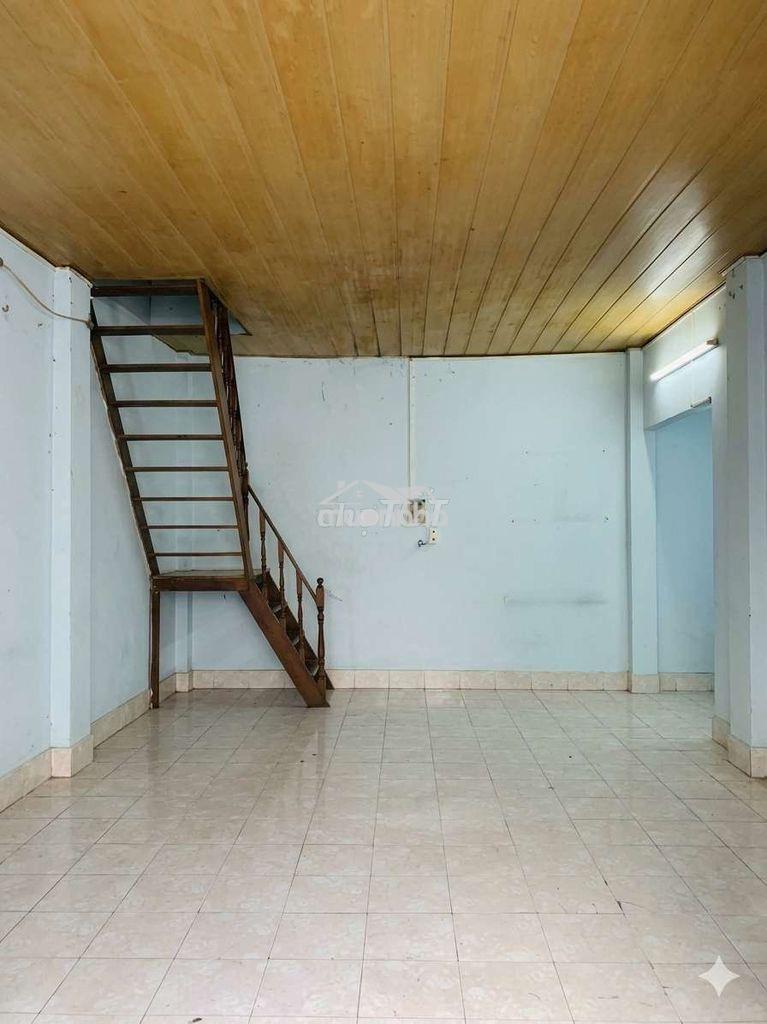 Bán nhà tân bình hẻm trần văn quang 2 tầng 36m2 chỉ 3.7 tỷ