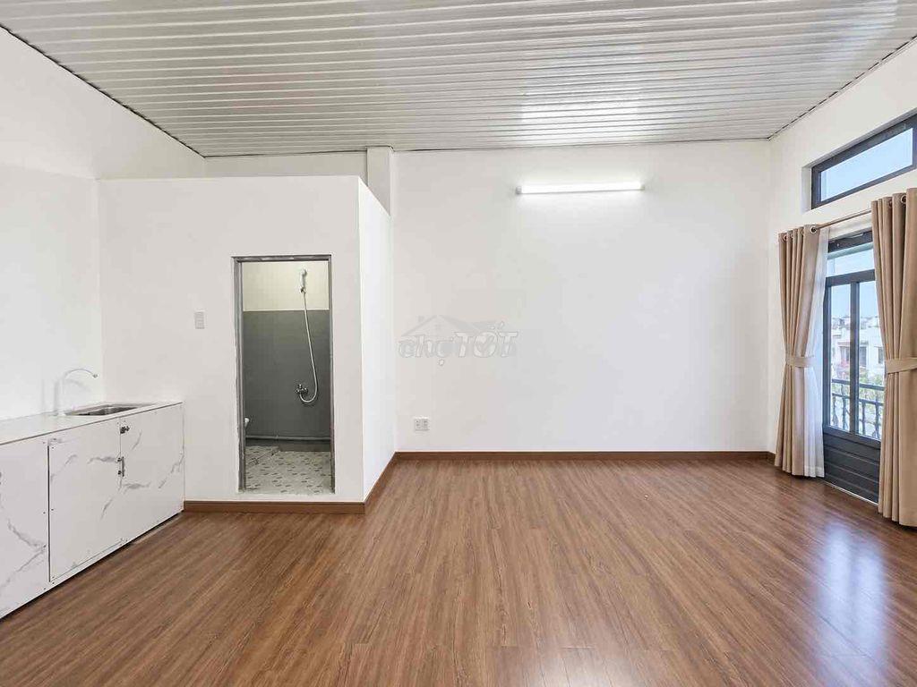 Chính chủ cho thuê phòng mới rộng hơn 35m2 có ban công giá rẻ - Ảnh 4