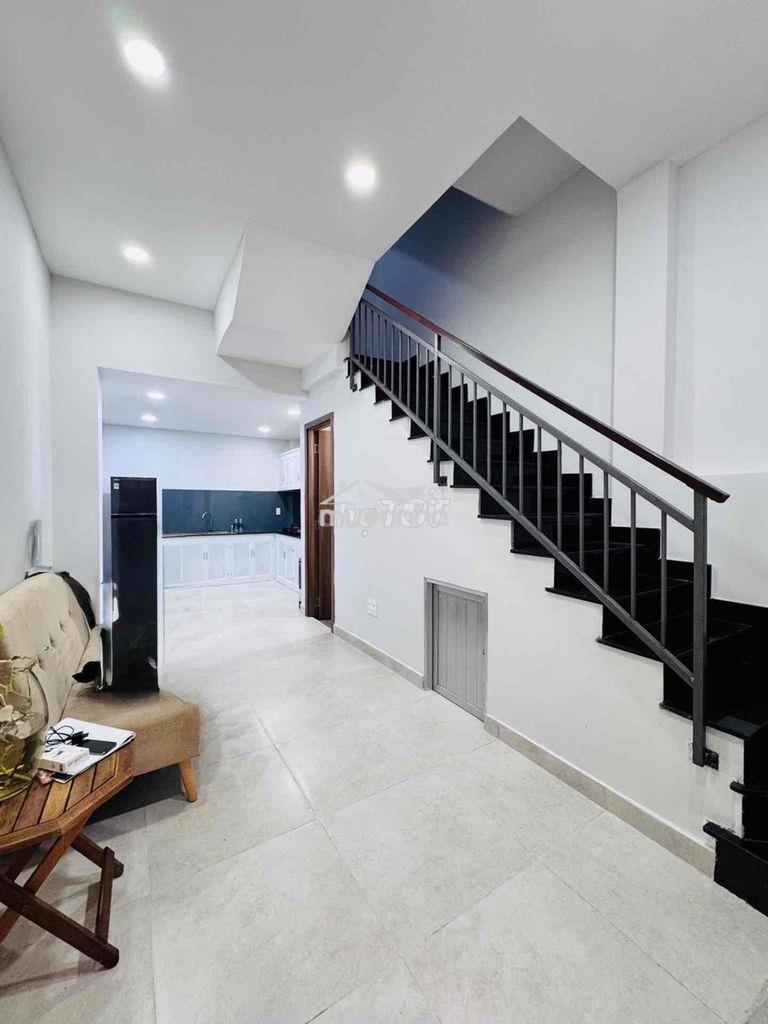 Nhỉnh 7 tỷ - 1 căn ra ô tô – sát mặt tiền – 42m² – 4 tầng btct - 4pn - 3
