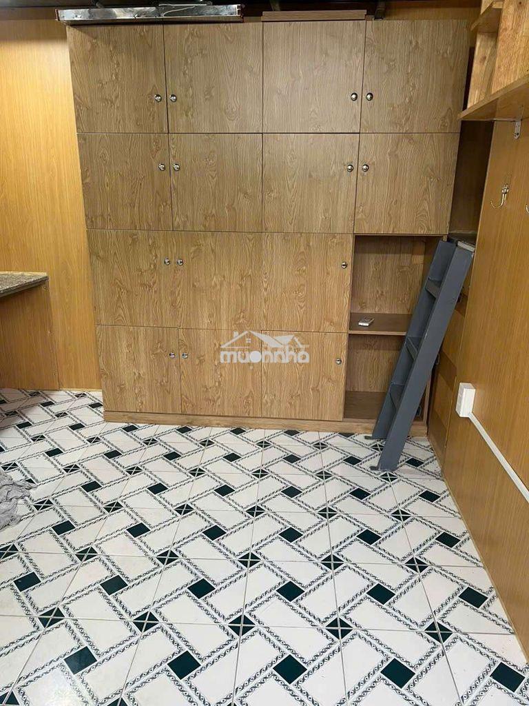 🏠 Cho thuê phòng trọ có gác rộng rãi, đầy đủ tiện nghi tại quận 10 - Ảnh 3