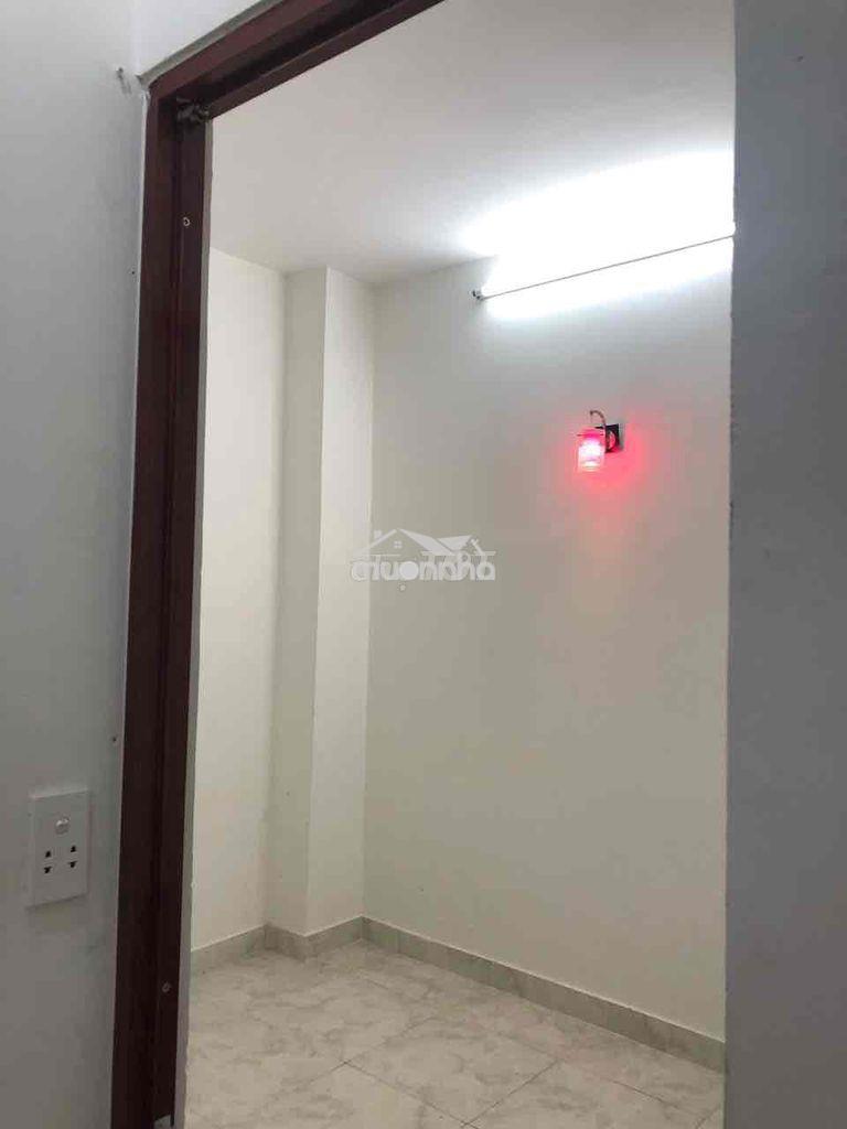 Trệt 2 lầu 3,5*8; 3pn mới chốt lẹ