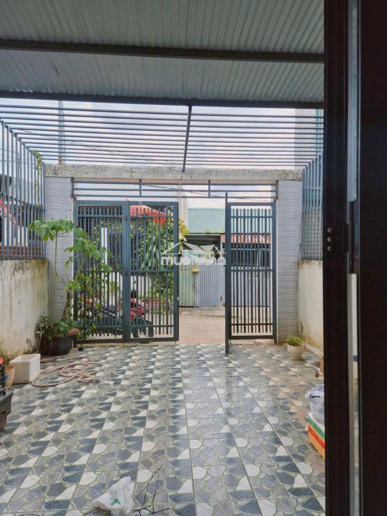 Bán căn nhà cấp 4 ở ngay trung tâm tt. củ chi 96,8m2 shr giá chỉ 800tr - Ảnh 3