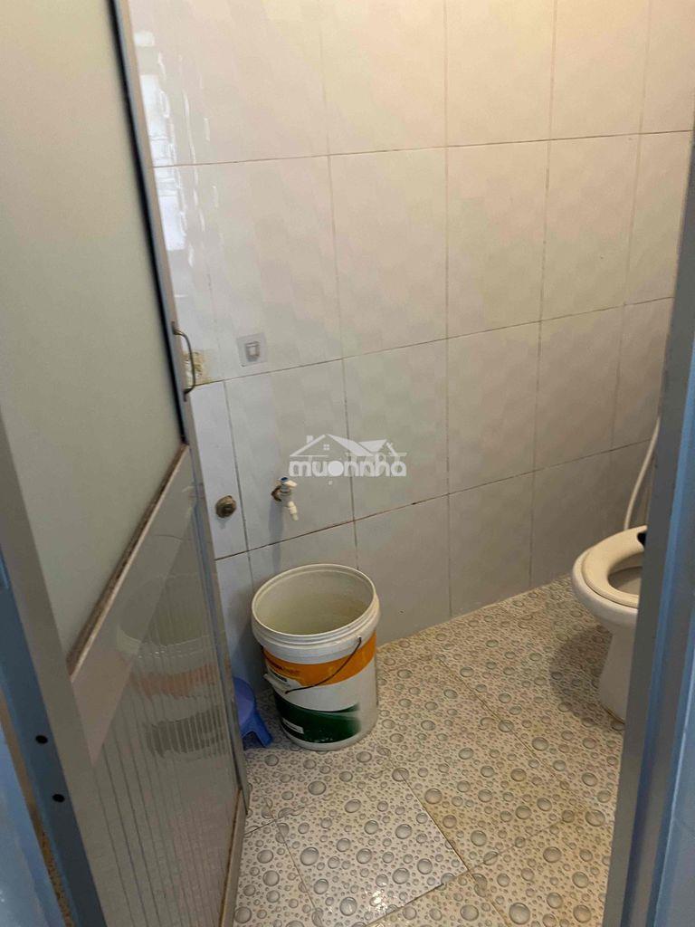Nhà nguyên căn cho thuê giá 4 triệu 500 - Ảnh 4
