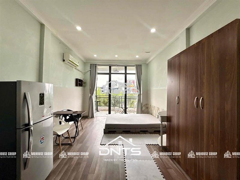 Phòng trọ quận 1 đầy đủ nội thất ban công view sông. gần chợ tân định