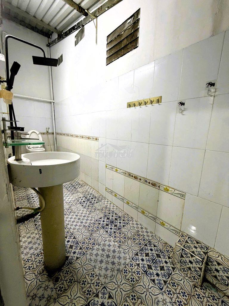 Cho thuê nhà cấp 4 75m² 1pn gần ga metro ngã tư bình thái - Ảnh 4