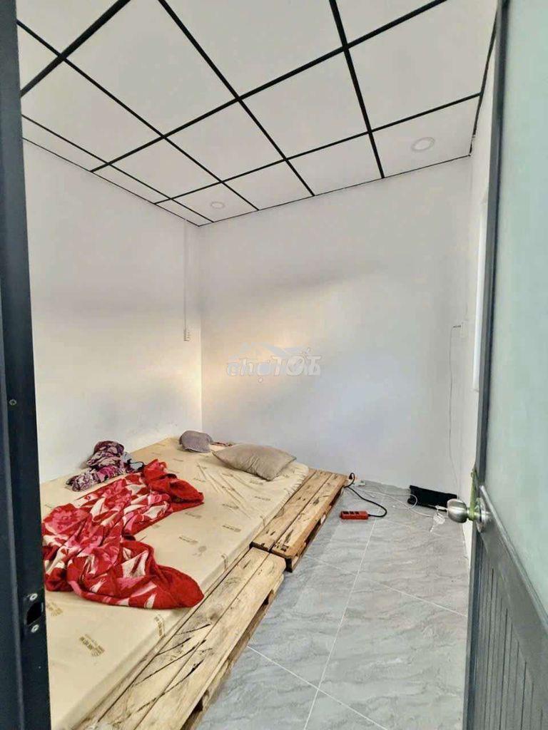 Nhà đẹp hẻm xe hơi 1ty250 tl bán công chứng vi bằng - Ảnh 3