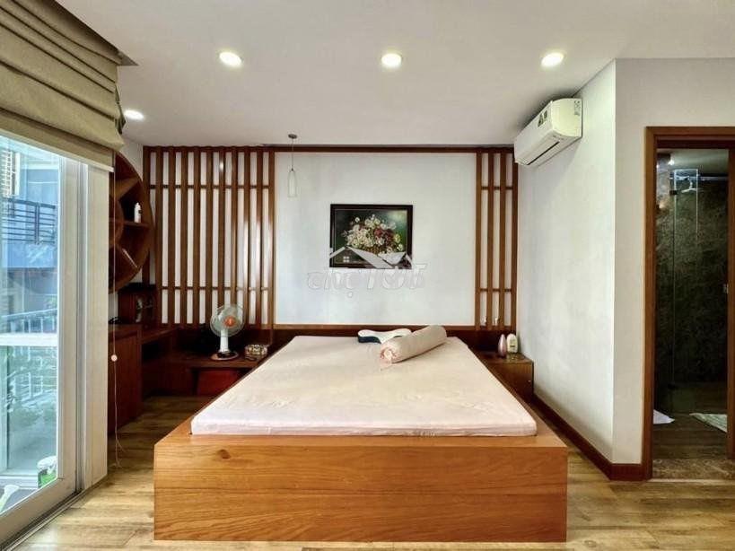 Hạ 2 tỷ rưỡi - nhà 4 tầng - dòng tiền sẵng 35tr/th – lê thánh tôn q1 - 2