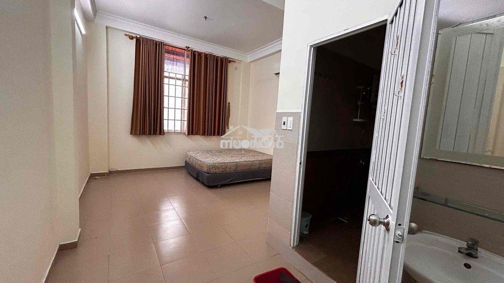 Cho thuê nhà hẻm xe hơi trương quốc dung - 4 x 10m - 3 phòng ngủ - Ảnh 4