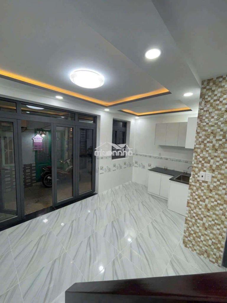 Cho thuê nhà nguyên căn nhà mới có 2 máy lạnh 