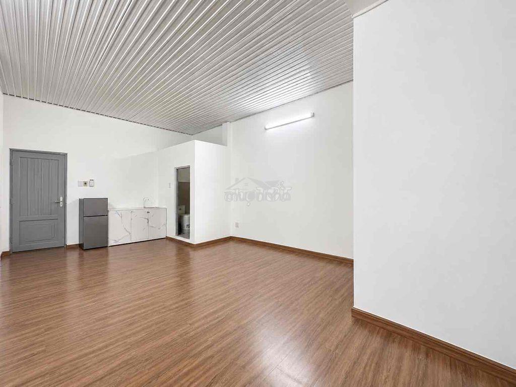 Chính chủ cho thuê phòng mới rộng hơn 35m2 có ban công giá rẻ - Ảnh 3