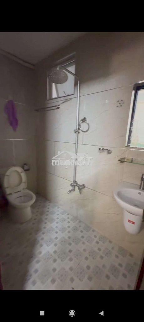 Phòng nội thất đầy đủ - Ảnh 3