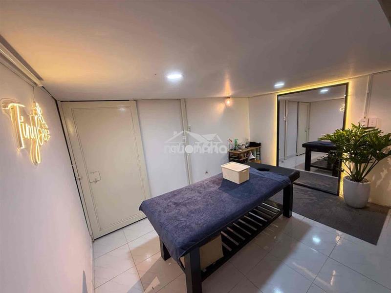 Cho thuê kiot gần công viên làng hoa