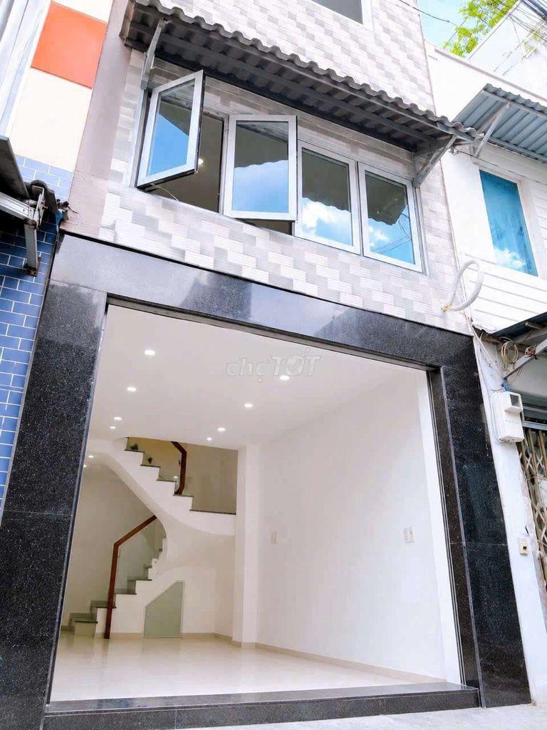 Bán nhà 5 tầng đường hoàng diệu sát cầu ông lãnh 6,8 ty ( quận 4 ) - 2