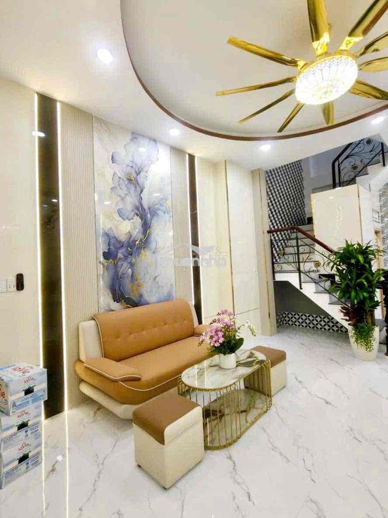Nhà 4 tầng lầu p.4 quận 8 - Ảnh 3