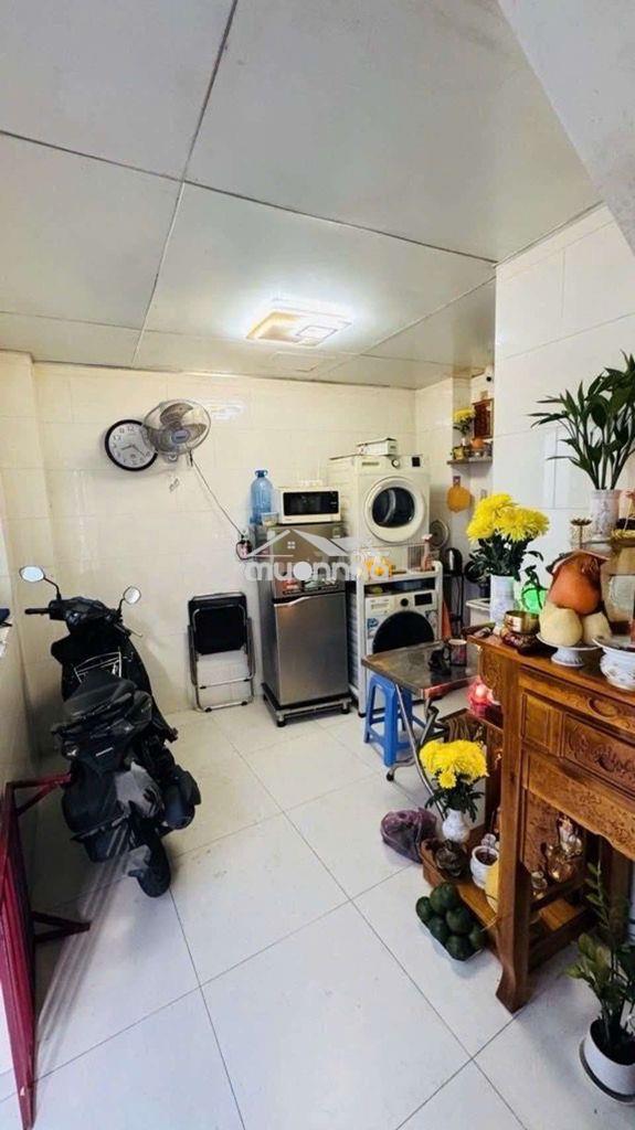 Nhà thờ chợ quán - trần bình trọng - trần hưng đạo  - chỉ 3 tỷ 2