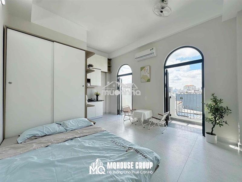 Studio ban công - full nội thất - ngay chợ tân hương - thang máy