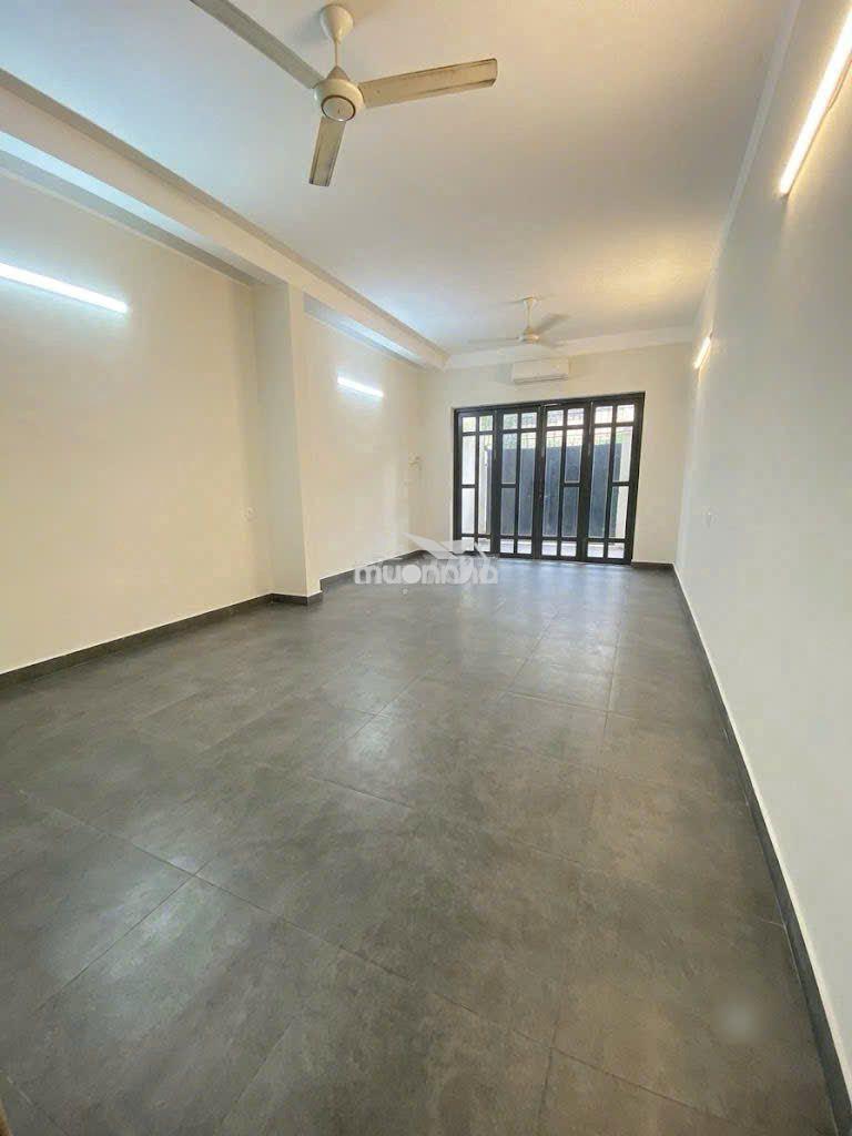 Nhà đẹp đường hoa - 104e hoa phượng, p2, pn - 5x22m, 3 tầng, 330m2 - Ảnh 3