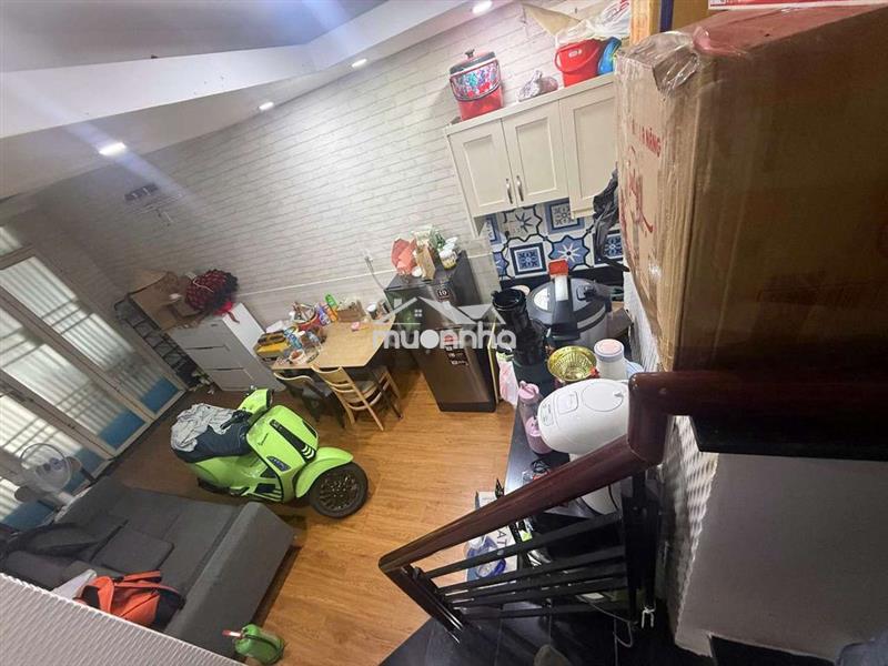 Cho thuê nhà nguyên căn khu 20 thướt hoàng diệu, quận 4