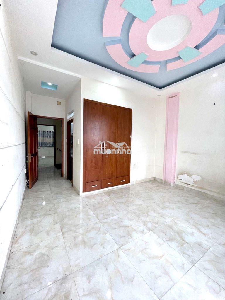 Bán nhà đường tân kỳ tân quý 63m vuông,4 tầng, ngang4.2, dài 15 - 4