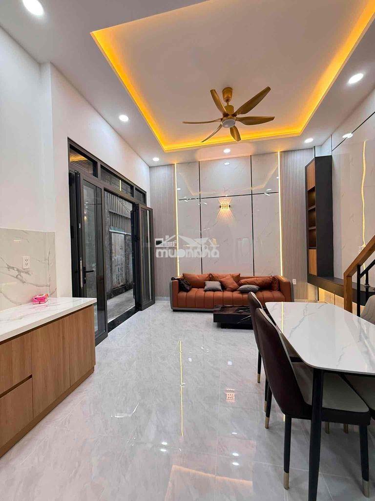 Nhà quận 7 shr nhỏ 5 tỷ, 25m² đất + 70m² sàn, trần xuân soạn, tân hưng