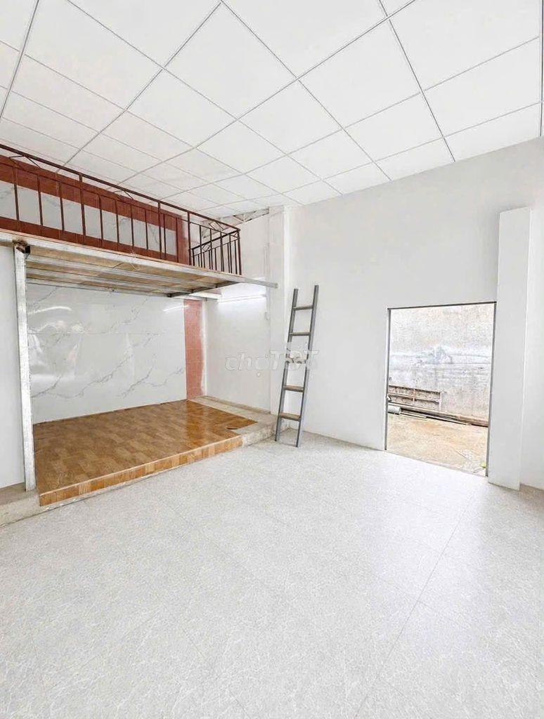 Cho thuê kiot mặt tiền vừa ở vừa kinh doanh - gần kcn sóng thần dĩ an - Ảnh 2