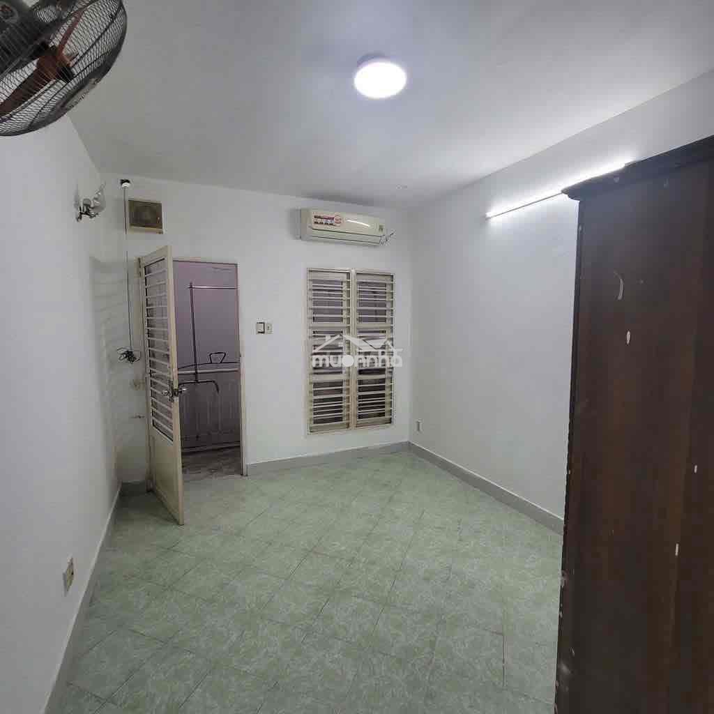 Nhà nguyên căn. hẻm bagac. nơ trang long. b.thạnh. hình thật 100%. - Ảnh 2