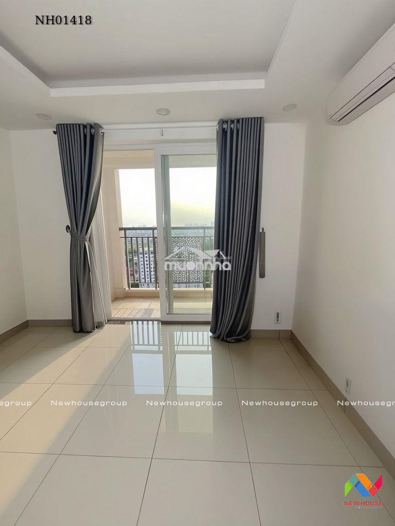 Saigon mia cho thuê nội thất cơ bản tầng cao view thoáng sạch sẽ