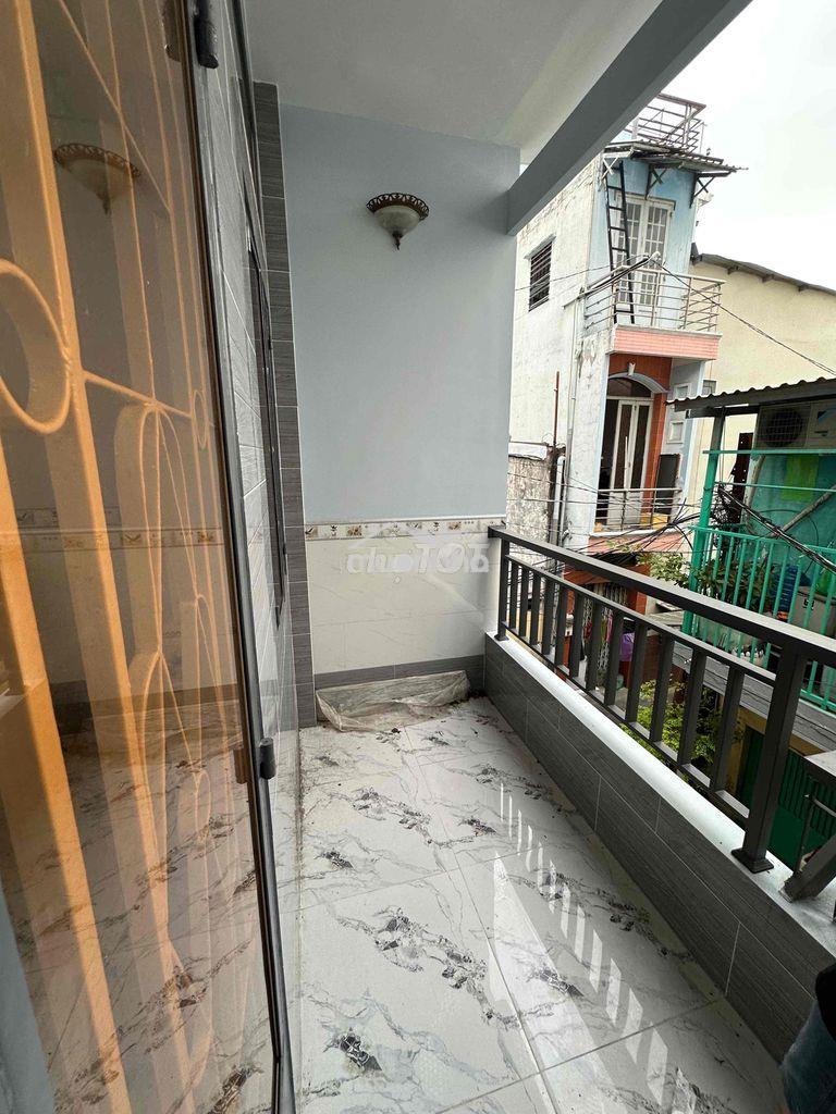 Cho thuê nhà để ở gia đình có 4 phòng ngủ 4 nhà vệ sinh - Ảnh 4