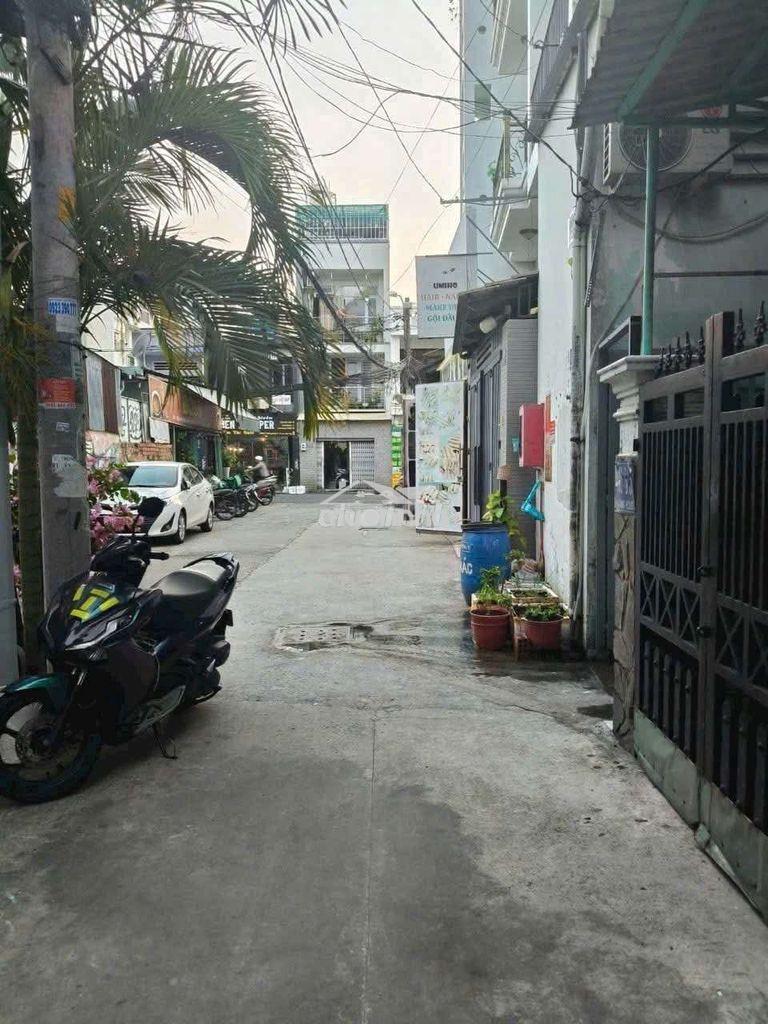 Nhà đẹp vào ỏ ngay được gia rẻ - 2