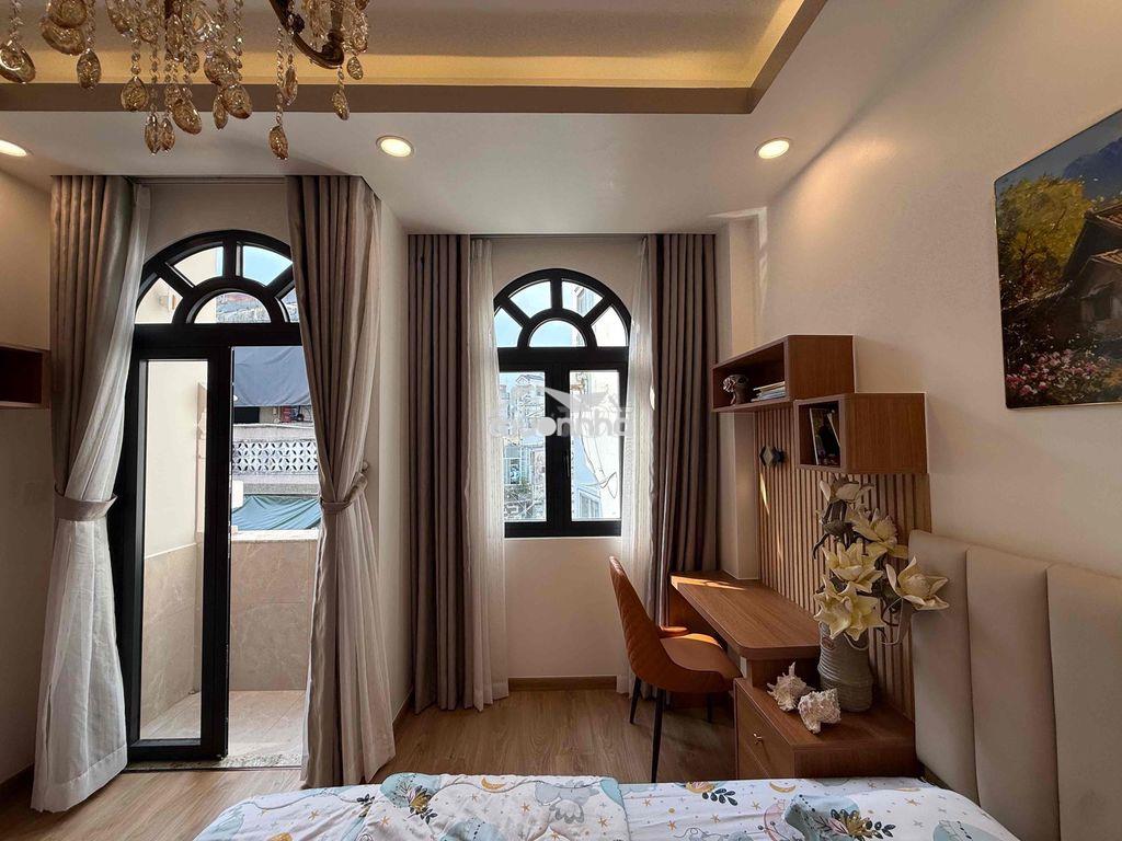 Studio ban công sang xịn mịn gần trung tâm - 3