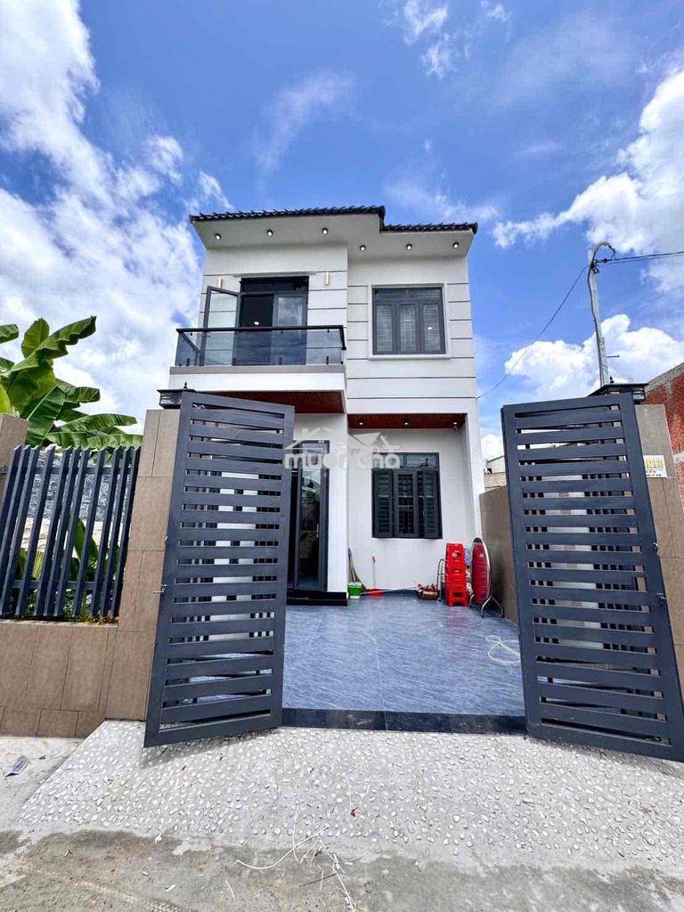Bán nhà 6m x 22m shr 1 lầu sàn btct và mái nhật
