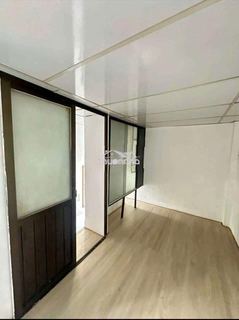 Nhà 60m2. 3pn 2wc. chỉ 6 tr. ngay q3  - Ảnh 4