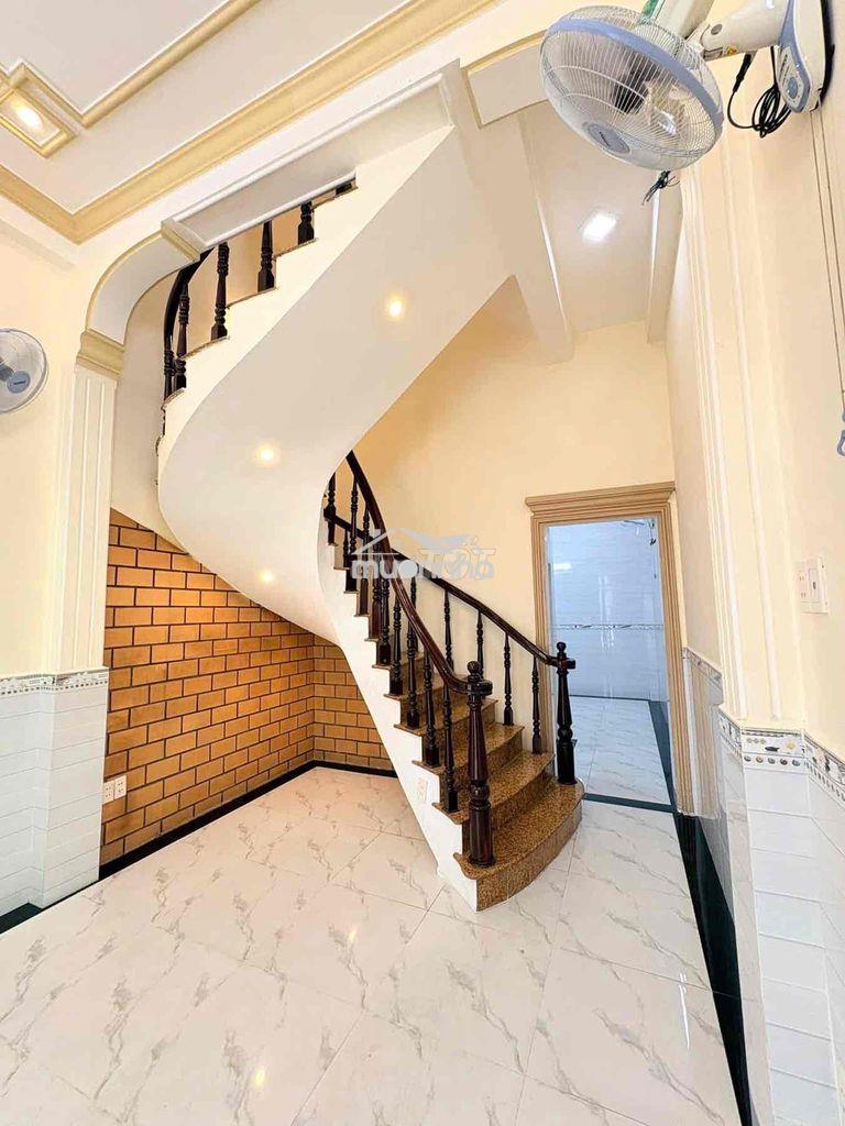 40m2 - 5 tầng - 4pn - st - hẻm 4m trước nhà - Ảnh 3