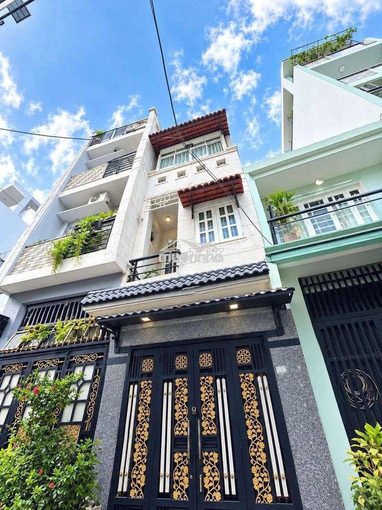 Nhà 3 phòng phạm văn chí