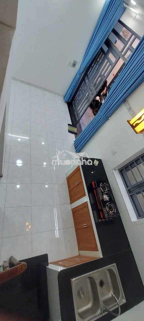 Nguyên căn, 2pn 2wc có nội thất ngay chung cư dreamhome - Ảnh 4