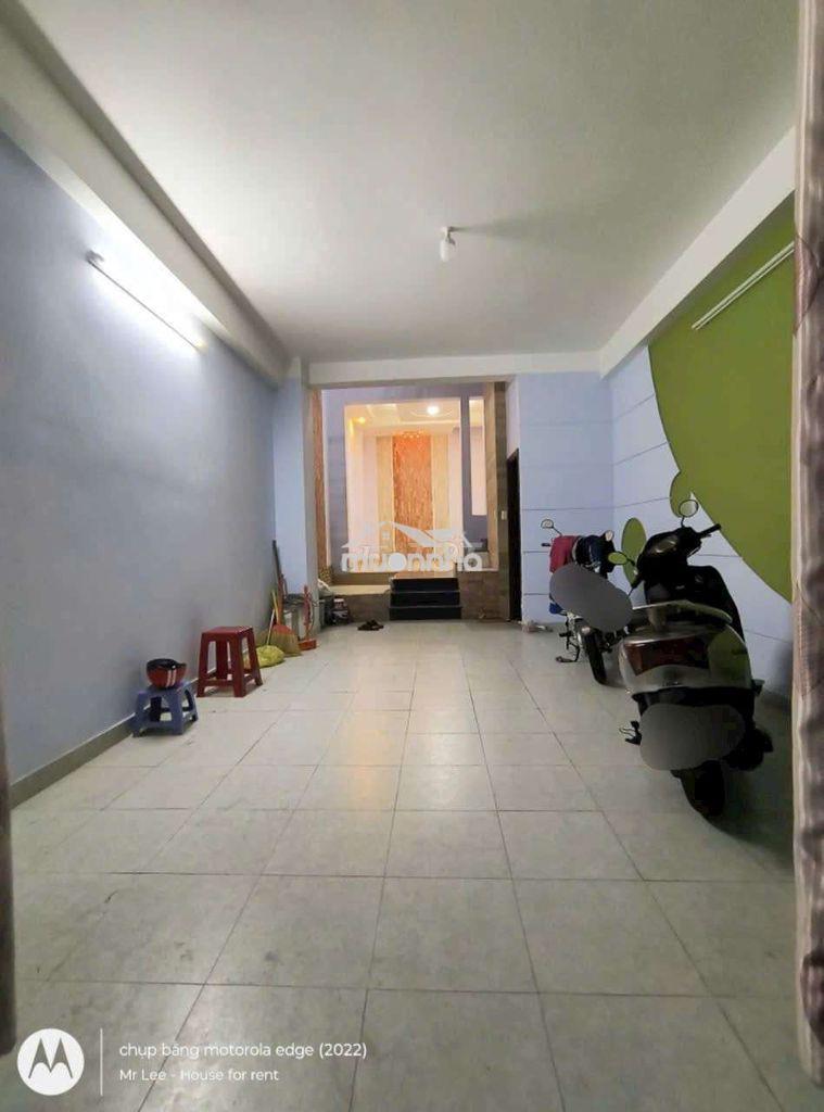 Cho thuê nhà hẻm xe tải thông 3 tầng sân thượng 3pn-4wc tân sơn nhì