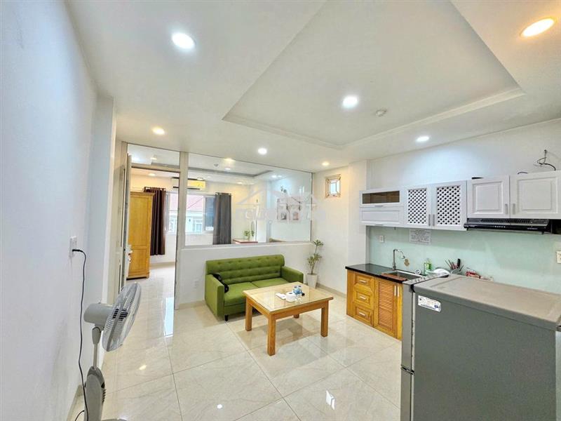 Chdv 1pn+1pk rộng 50m2 ngay chung cư hà đô, toà nhà viettel, ueh,bku 
