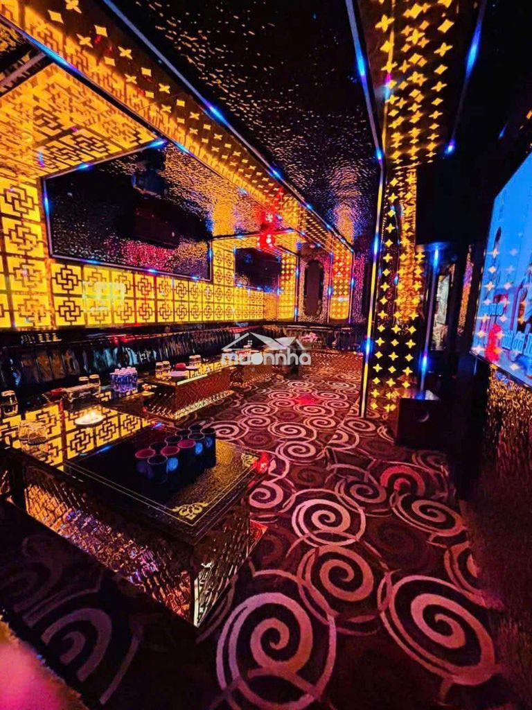 Quán karaoke + khách sạn tại quận 5 tìm chủ mới