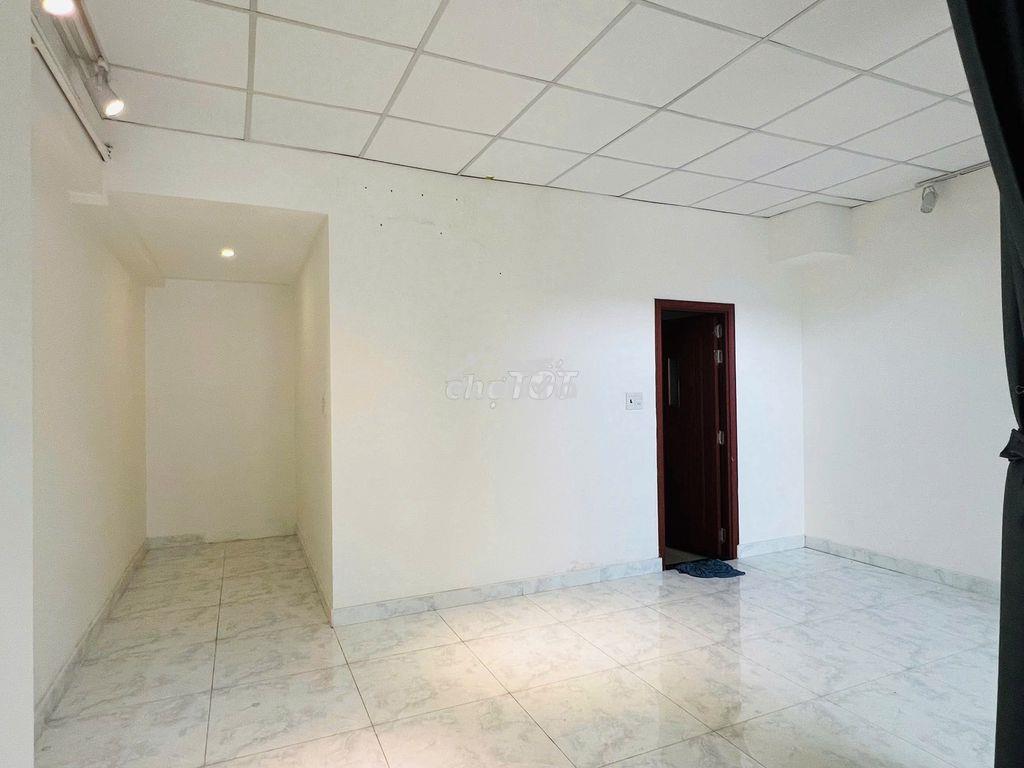 Cho thuê mặt bẳng quận 12 - 2