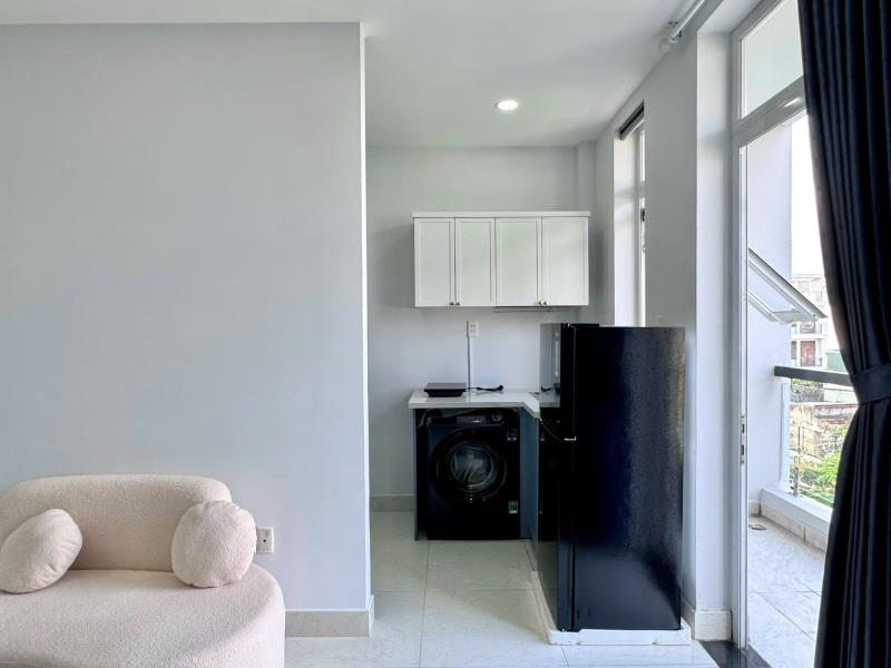 Cho thuê căn hộ ban công 40m2 máy giặt riêng full nội thất có chỗ đậu ô tô ngay đặng thuỳ trâm gần văn lang cơ sở 3 giáp quận 1,3 khu an ninh , hẻm dân trí  cao - Ảnh 4